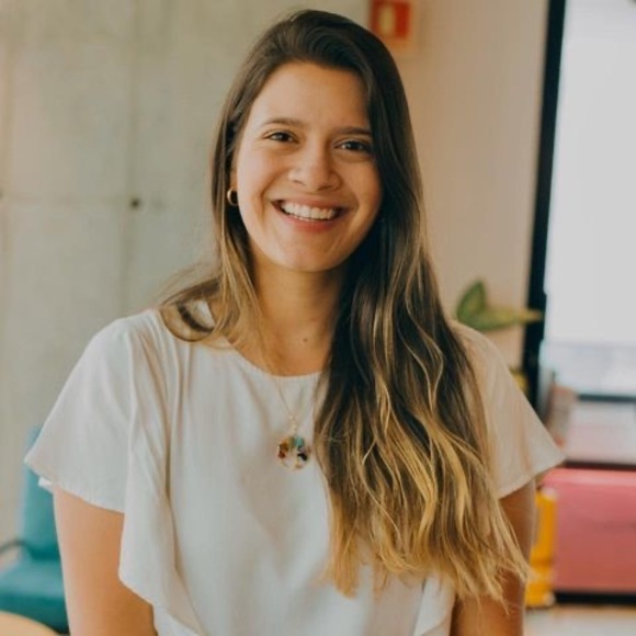 Meet your Posher, Daniela - Picture 1 of 1